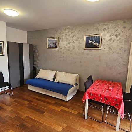 Apartman In Club Apartment Загреб Екстериор снимка